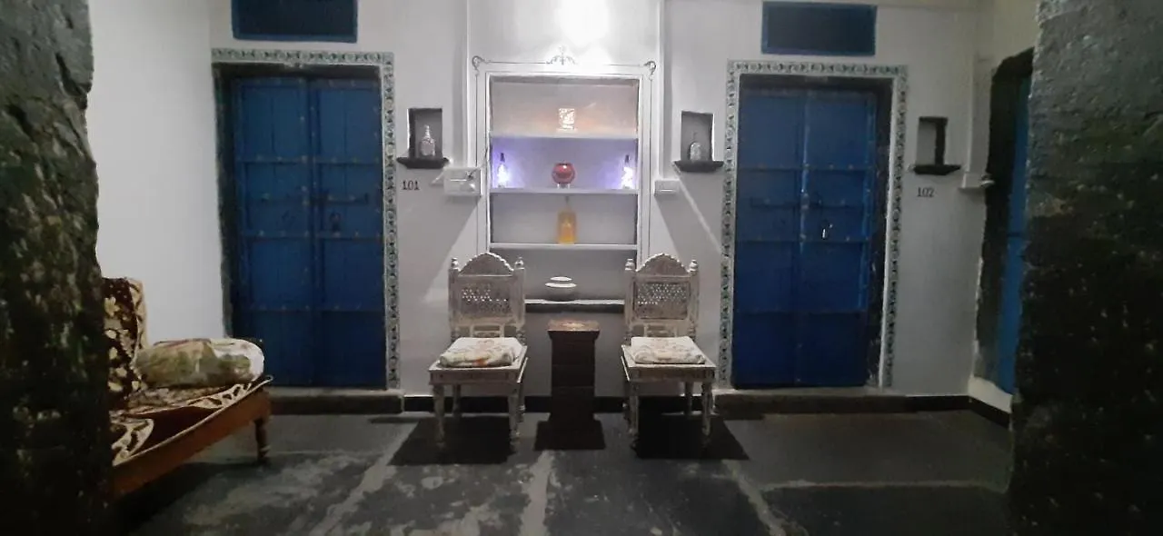 Madan Mohan Villas Udaipur Homestay